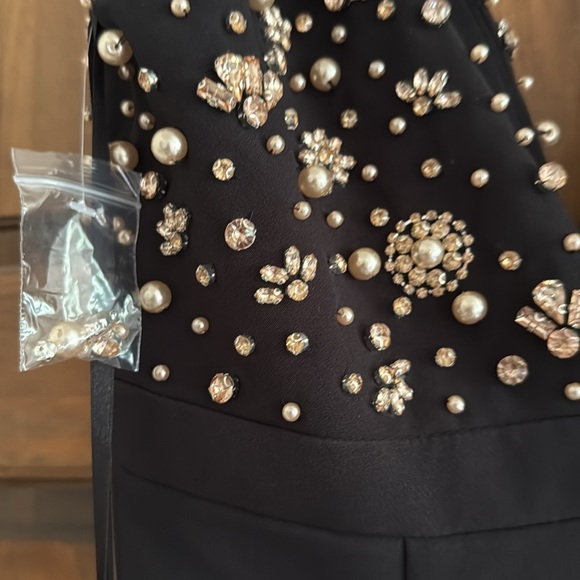 MAC DUGGAL Black Crepe Sleeveless Beaded Crystal Pearls V Neck Gown Bow NWT $458 - Picture 12 of 15